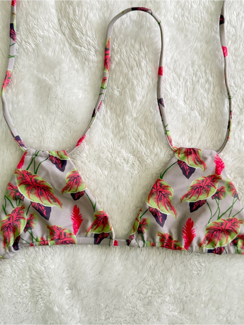 Like new Acacia Swimwear XS Cannons bikini top